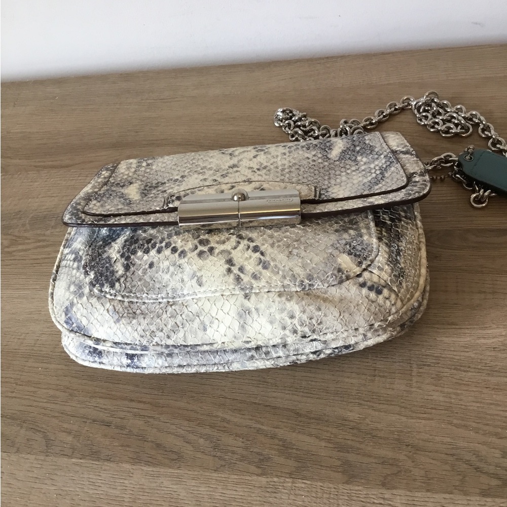Coach Kristin Python Leather Crossbody Bag or Clutch w/Detachable Chain - Picture 3 of 10